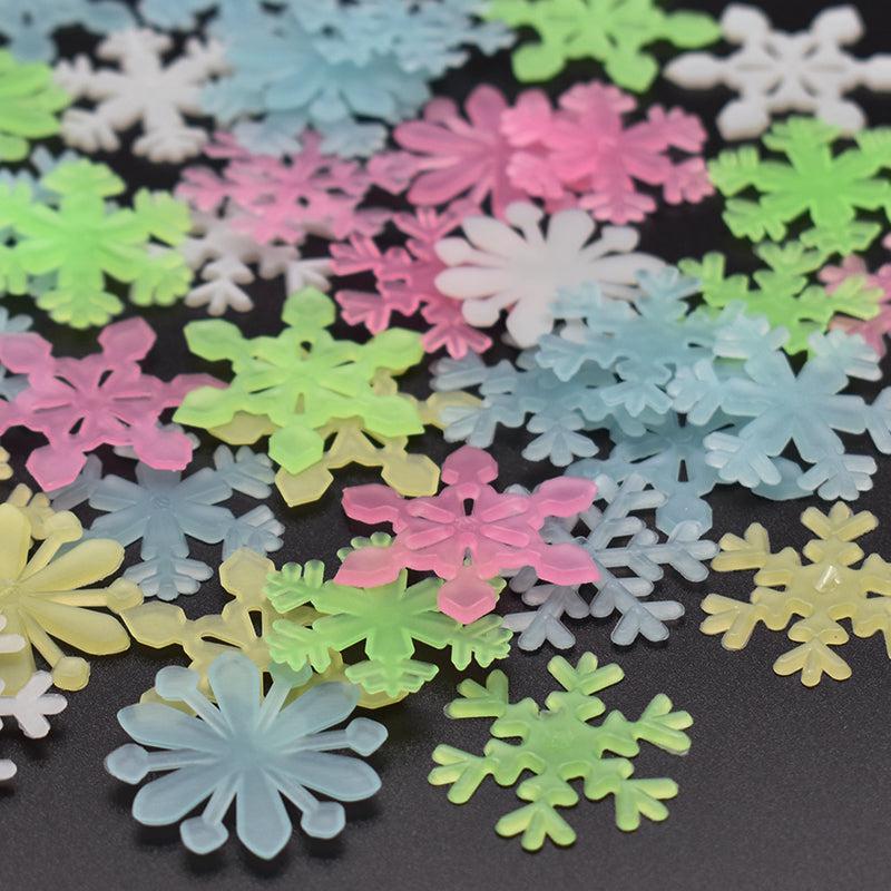 Luminous Snowflake Glow In The Dark Decorations (50 pcs)